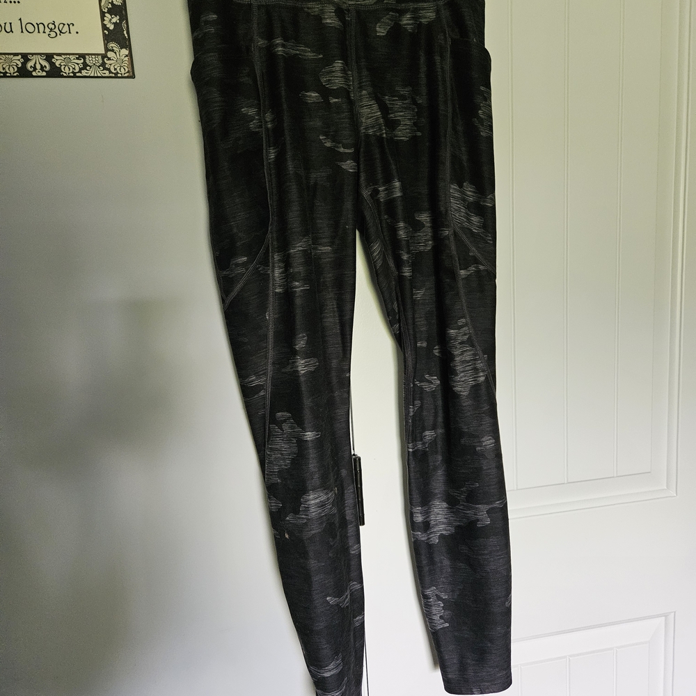 Athletic Works Black Camouflage Leggings
